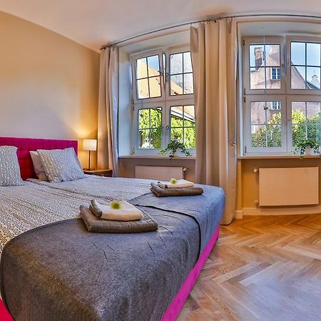 Apartament Bursztynowy Mariacka Old Town Гданьск Номер фото